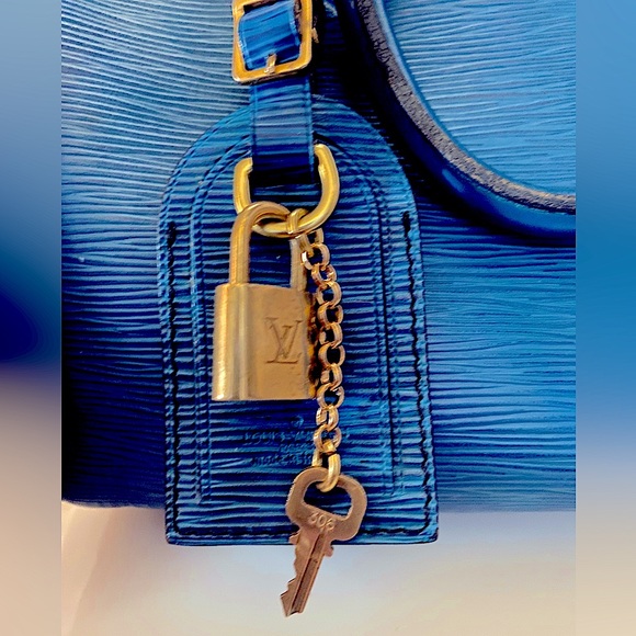 5 pc set Louis Vuitton Toledo Blue Epi Speedy 25, Tag, Lock, Key, COA & Dustbag - Picture 4 of 17